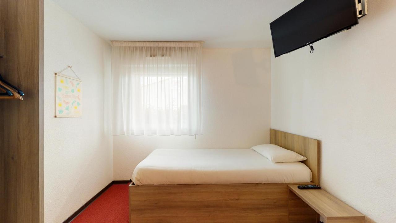 Everhotel De Tarbes-Ibos Exterior foto